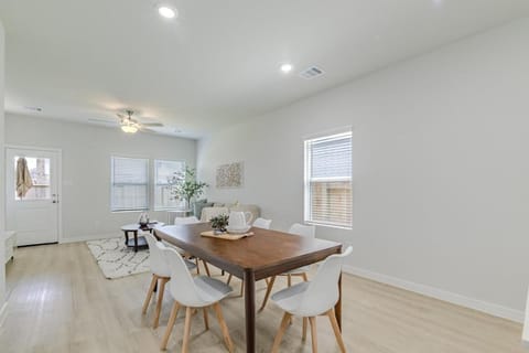 Incredible house for six near The Woodlands House in The Woodlands