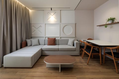 Living room, Photo of the whole room, Seating area
