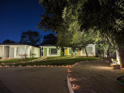 Property building, Night