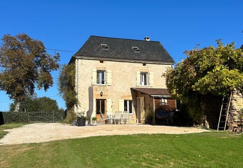 Property building, Balcony/Terrace