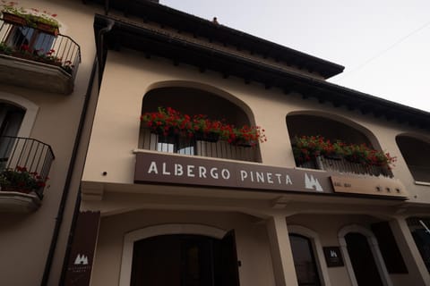Albergo Pineta dal 1891 Hotel in Villetta Barrea