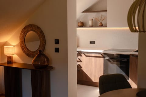 Kitchen or kitchenette, Living room