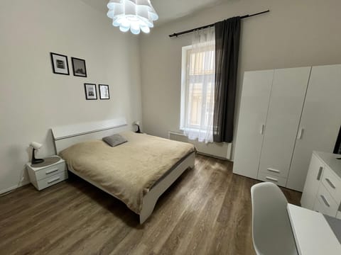 Bed, wardrobe