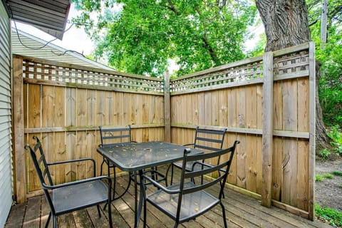 30 Day Minimum - Entire House AC Washer & Dryer House in Madison