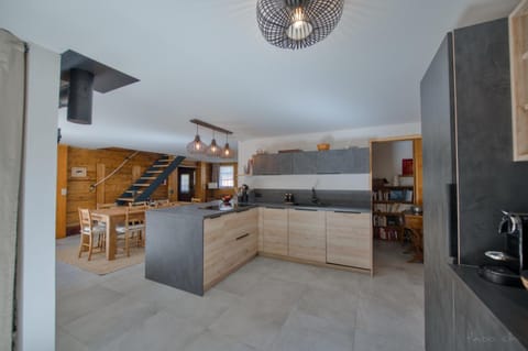 stove, stove, kitchen, kitchen