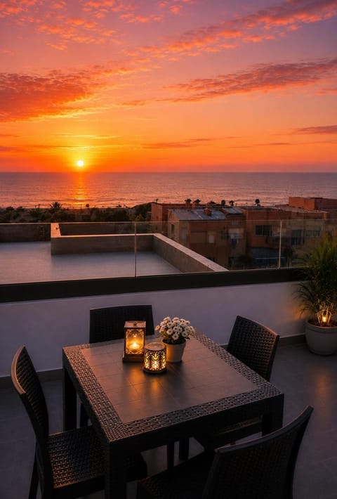 Balcony/Terrace, Dining area, Sea view, Sunset
