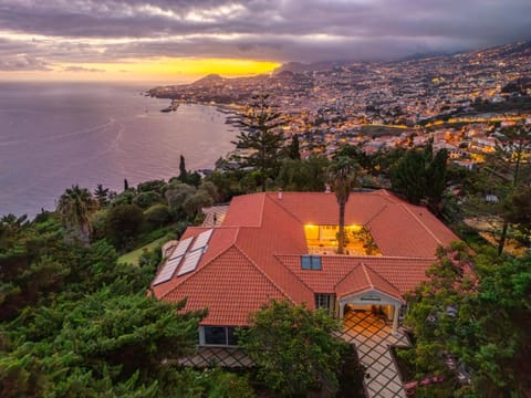 Property building, Bird's eye view, Sunset
