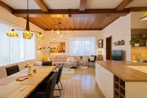 Kitchen or kitchenette, Living room, Dining area