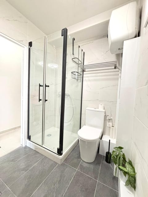 Sceaux apartment 11 km from Louvre Museum Apartment in Île-de-France