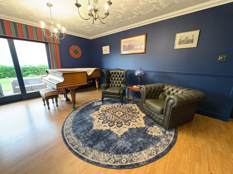 Abalone Accommodation House in Scotland