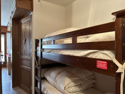 Appartement 4 personnes à Montgenèvre avec parking privatif - FR-1-330D-152 Apartment in Montgenèvre