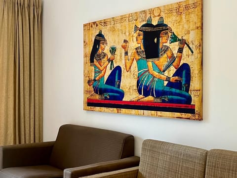 Living room, Decorative detail, Seating area