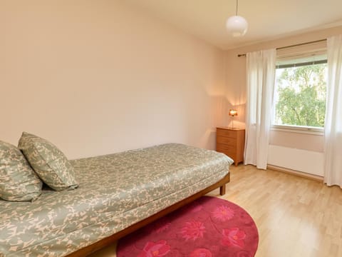 Spacious 3-Room Flat in Martinlaakso Apartment in Helsinki