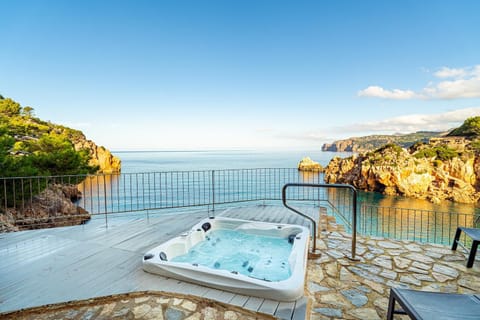 Hot Tub, Sea view