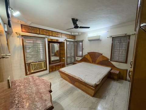 Bedroom, Bath, air conditioner