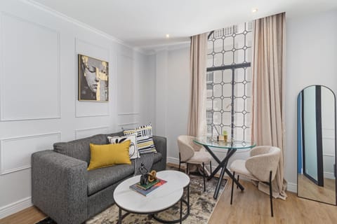 Venice House Luxury Apartments Apartment in Cape Town