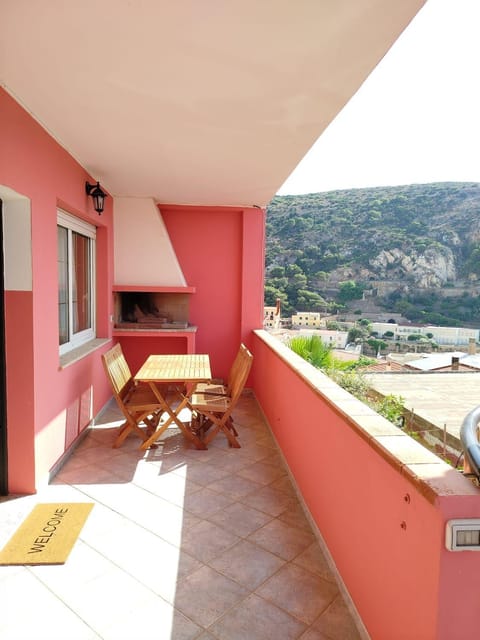 Property building, View (from property/room), Balcony/Terrace