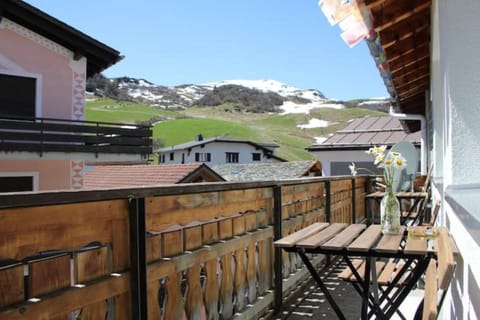 Patio, Natural landscape, Mountain view