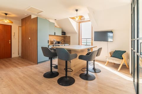 Balcon ensoleillé et confort moderne T3 vue mer Apartment in Brittany