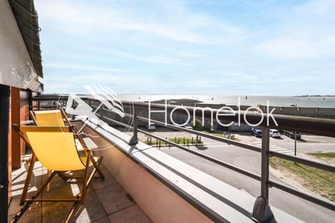 Balcon ensoleillé et confort moderne T3 vue mer Apartment in Brittany