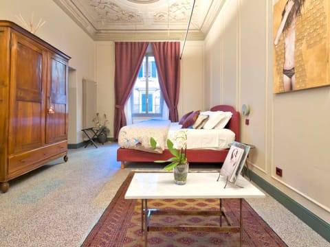 Homeby, Cinisca Suites Inn in Bologna