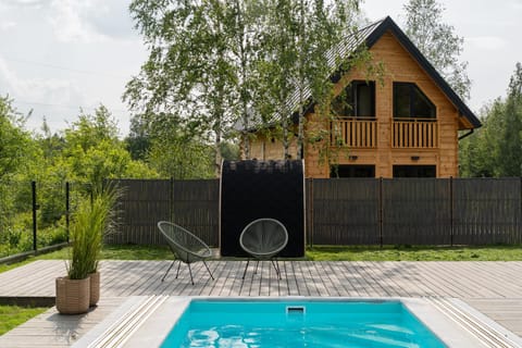 Property building, Garden, Pool view, Swimming pool