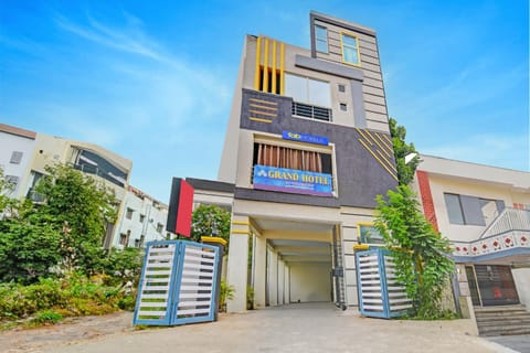 Property building, Facade/entrance