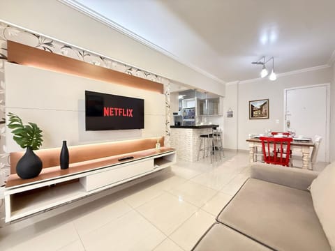TV and multimedia, Living room, Seating area, Dining area, pet friendly