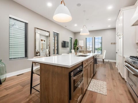 New Build OSU Short North Dtown House in Ohio