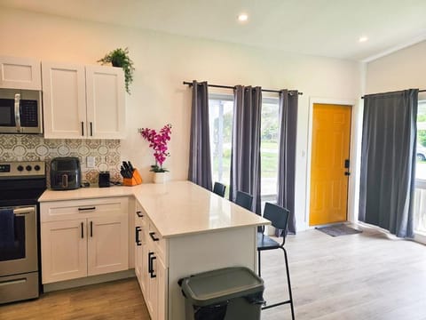 Modern 3BR Home Near Attractions House in Fort Lauderdale
