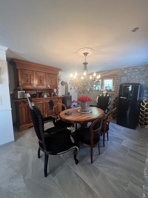 Chalet Schluechtyi Chalet in Canton of Grisons