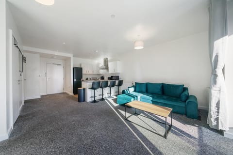 Kitchen or kitchenette, Living room, Seating area