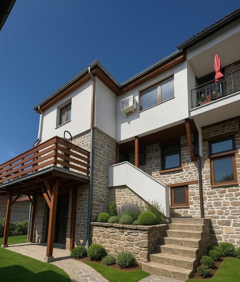 Property building, Day