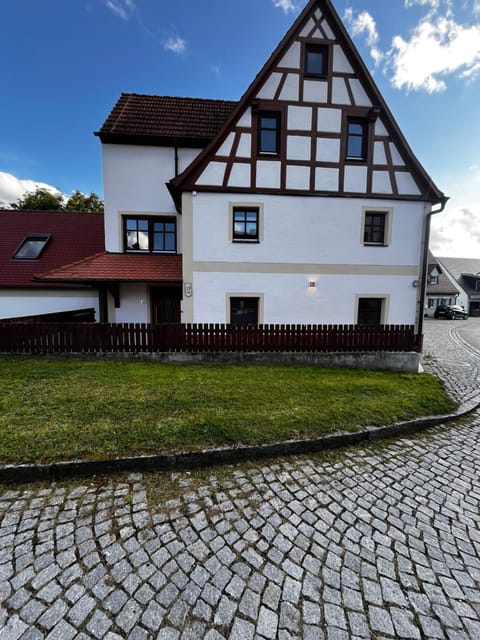 Property building, Street view