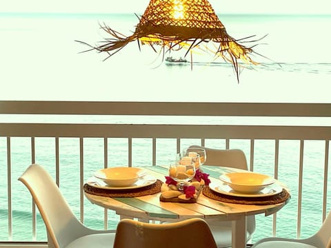 View (from property/room), Living room, Dining area, Sea view