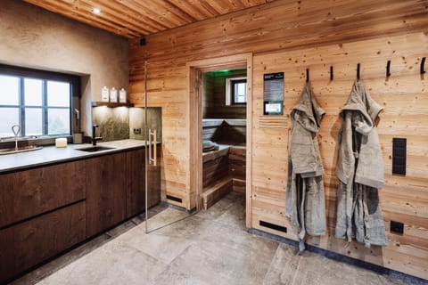 Sauna, Spa and wellness centre/facilities