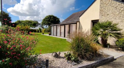 Property building, Garden view