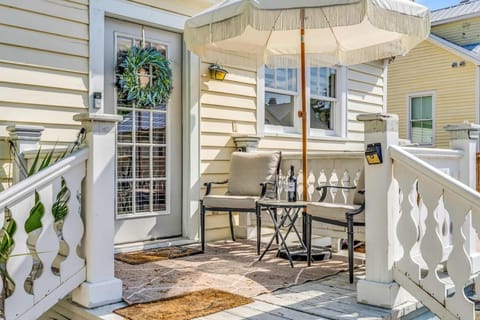 Downtown Pensacola Historic Getaway Bed and Breakfast in Pensacola