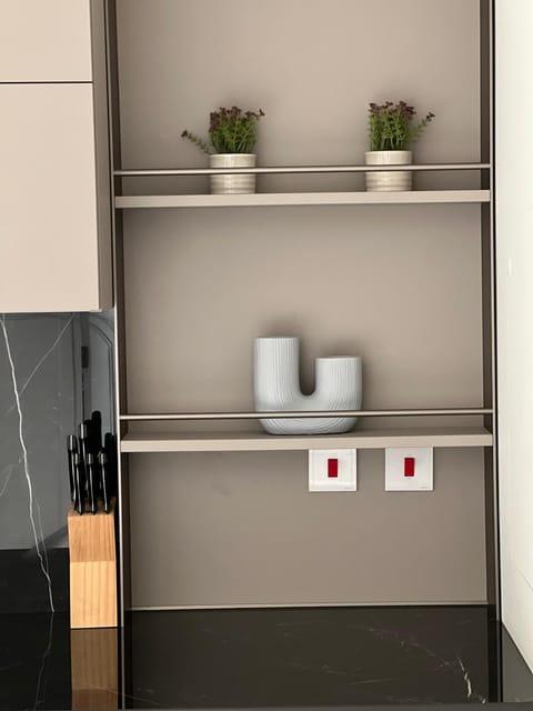 Mercury Tower Apartments By Dahlia Apartment in Saint Julians