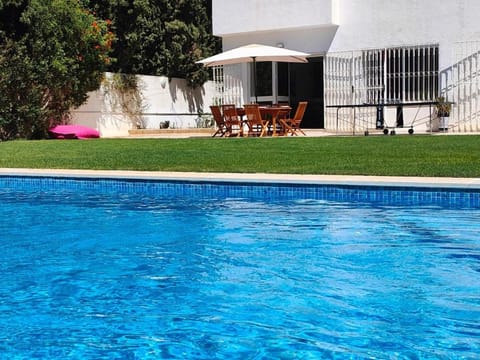 Garden, Swimming pool