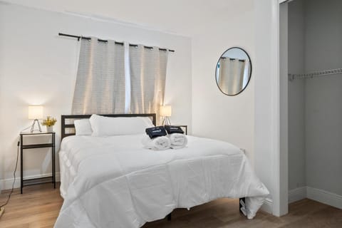 3BR Private Pool LEGOLAND, Disney & Universal House in Winter Haven