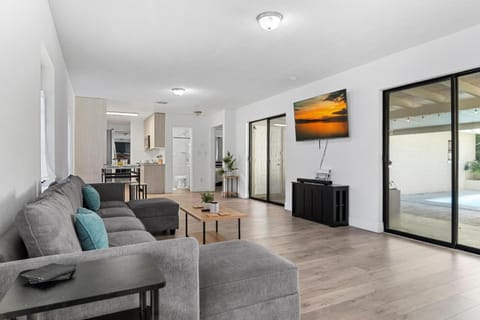 3BR Private Pool LEGOLAND, Disney & Universal House in Winter Haven