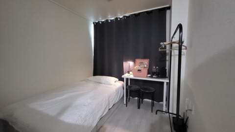Bed, Bedroom, Area and facilities