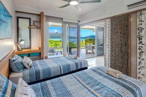 Bedroom, Sea view