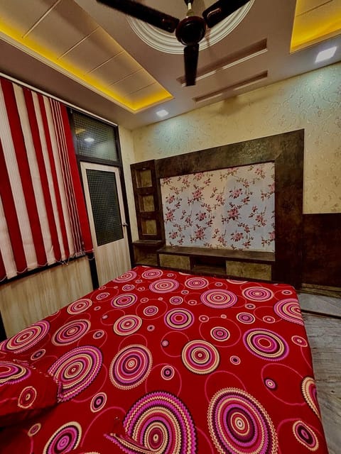 Spacious 4BHK house in the heart of the city Apartment in Jaipur