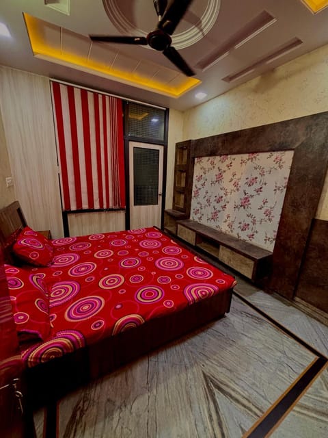 Spacious 4BHK house in the heart of the city Apartment in Jaipur