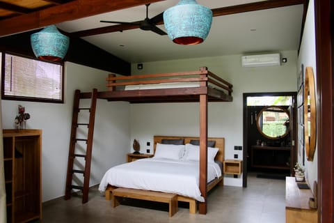 Photo of the whole room, Bedroom, bunk bed, air conditioner