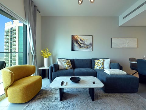 Urban Retreat - Premium Stay - Gym & Pool Access Apartment in Abu Dhabi