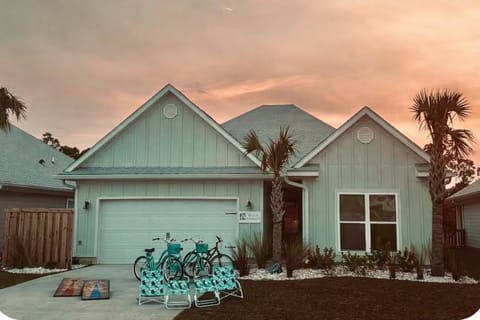 Windmark-Beach Therapy House in Florida