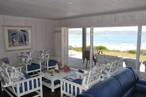Main beachfront house Halleluja II, Buffalo Bay House in Knysna